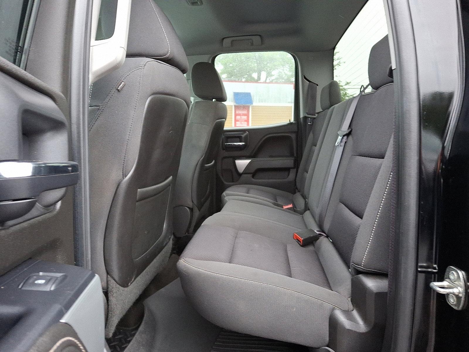 2015 Chevrolet Silverado 1500 Vehicle Photo in Harrisburg, PA 17111