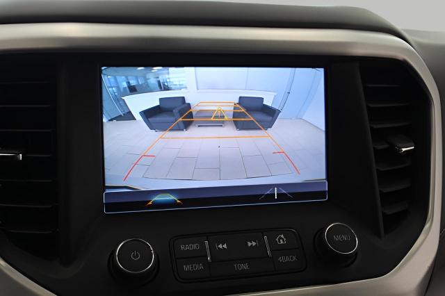 2017 GMC Acadia Vehicle Photo in Green Bay, WI 54304