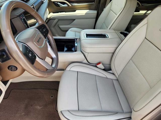 2023 GMC Yukon XL Vehicle Photo in DENTON, TX 76210-9321