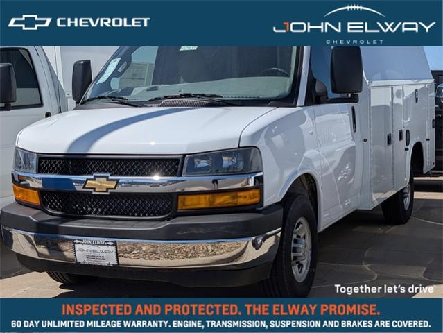 2024 Chevrolet Express Commercial Cutaway Vehicle Photo in ENGLEWOOD, CO 80113-6708