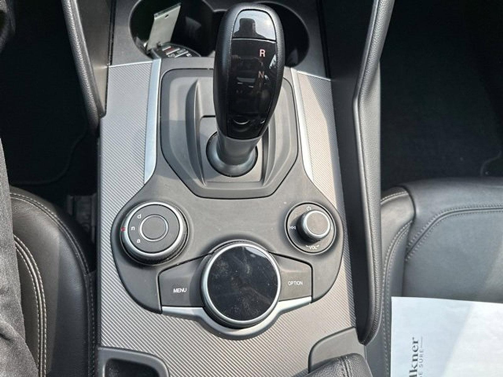 2019 Alfa Romeo Giulia Vehicle Photo in Willow Grove, PA 19090