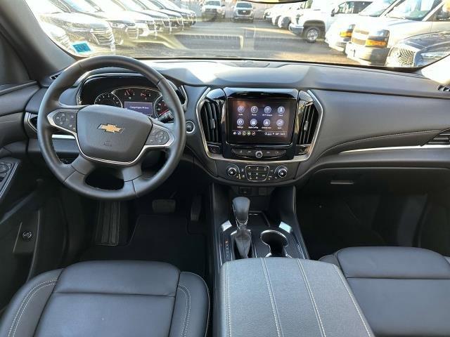 2023 Chevrolet Traverse Vehicle Photo in SAINT JAMES, NY 11780-3219