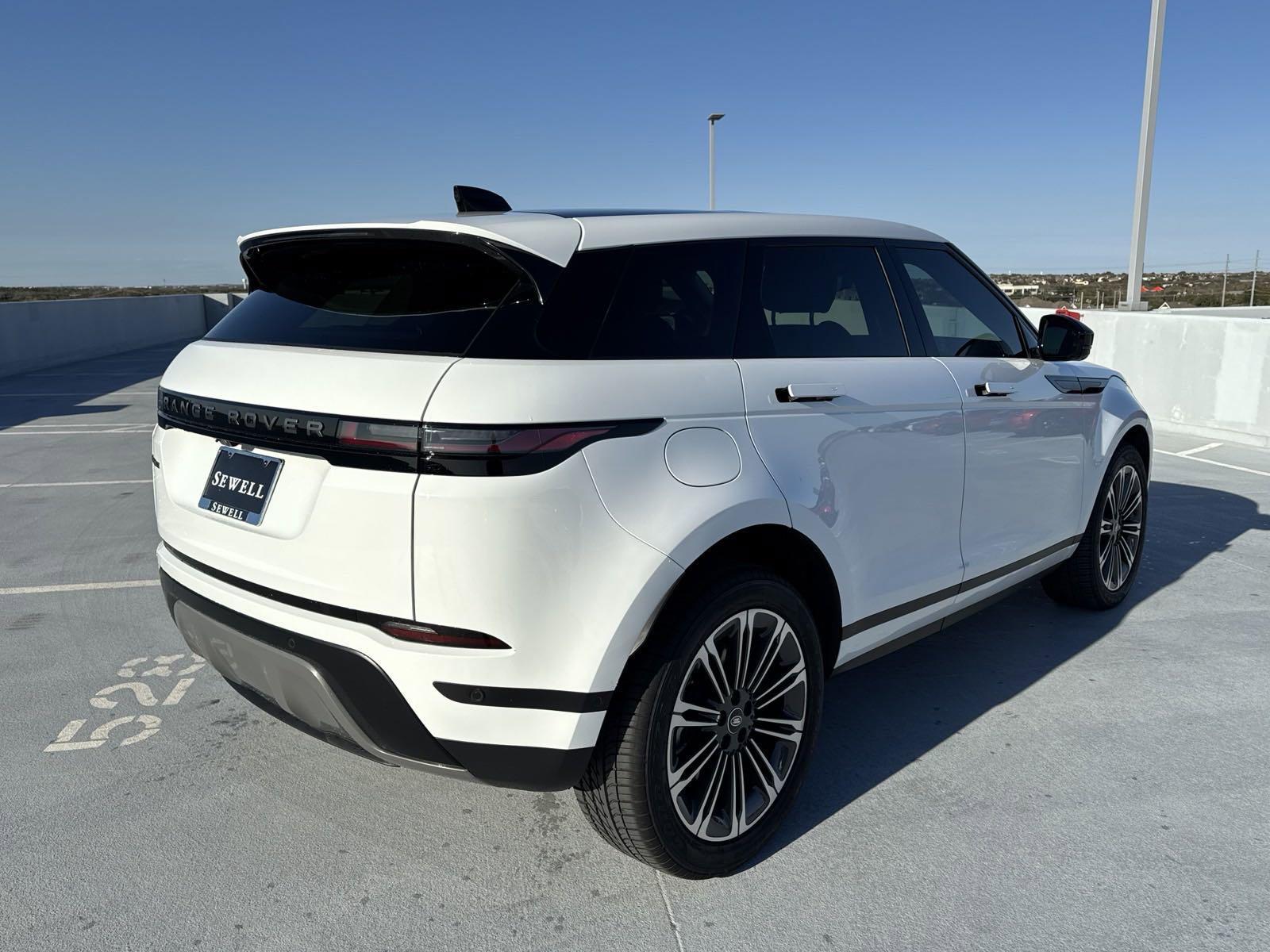 2024 Range Rover Evoque Vehicle Photo in AUSTIN, TX 78717