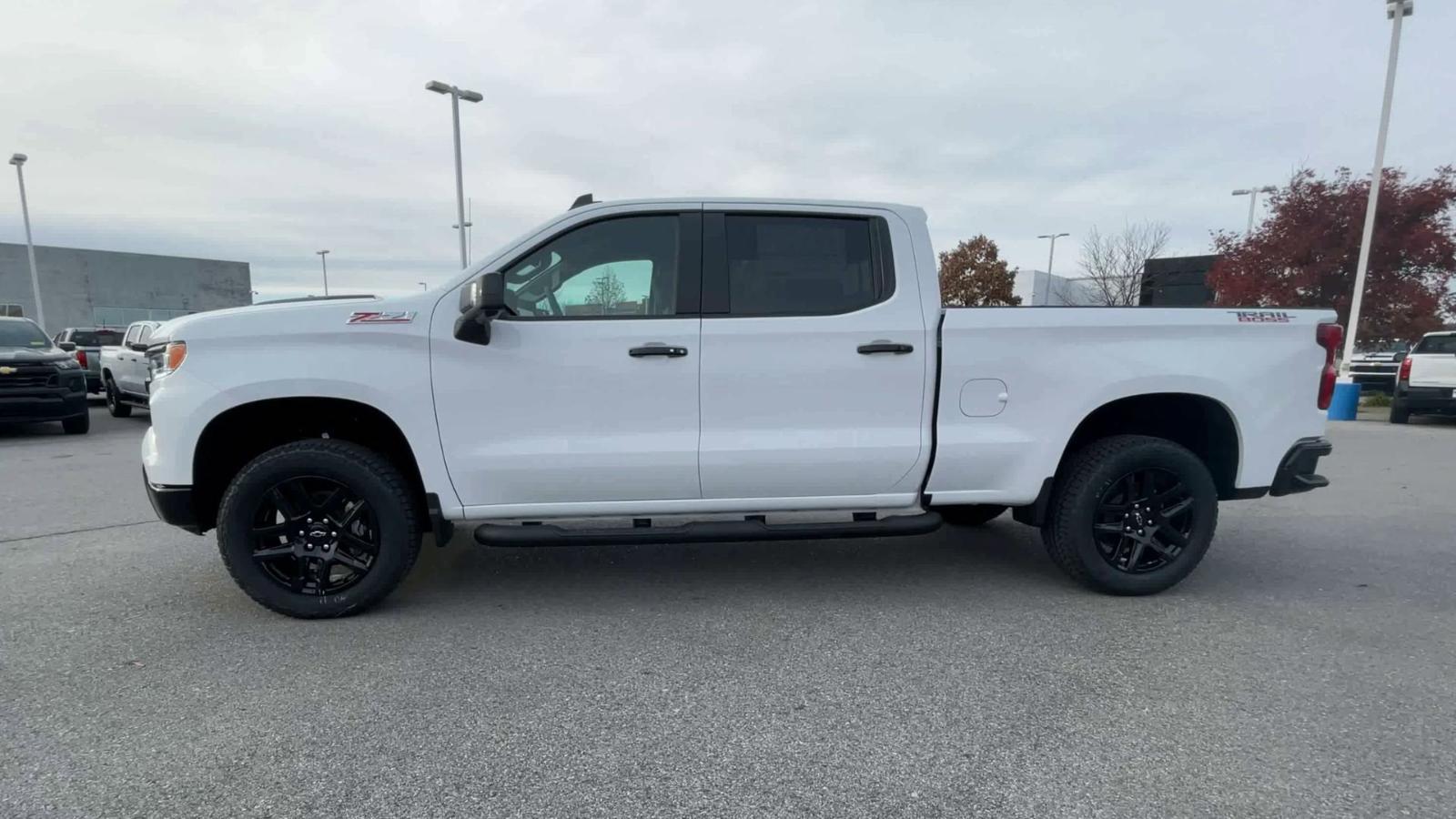 2025 Chevrolet Silverado 1500 Vehicle Photo in BENTONVILLE, AR 72712-4322