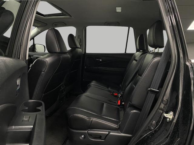 2017 Honda Pilot Vehicle Photo in Appleton, WI 54913