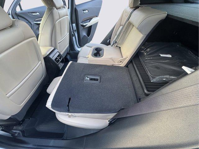 2025 Cadillac XT4 Vehicle Photo in LEOMINSTER, MA 01453-2952