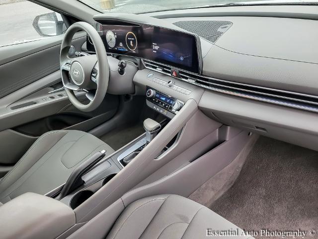 2024 Hyundai Elantra Vehicle Photo in OAK LAWN, IL 60453-2517