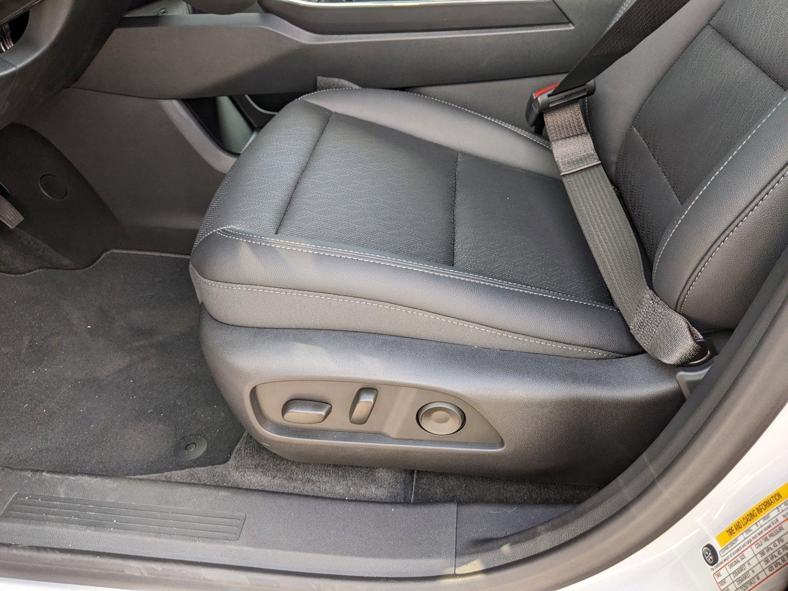 2025 Chevrolet Equinox Vehicle Photo in AUSTIN, TX 78759-4154