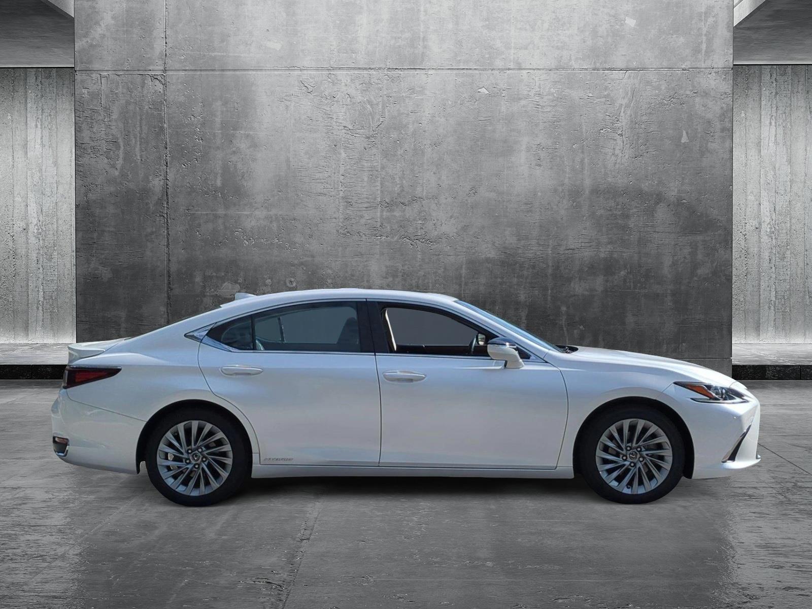 2020 Lexus ES 300h Vehicle Photo in West Palm Beach, FL 33417