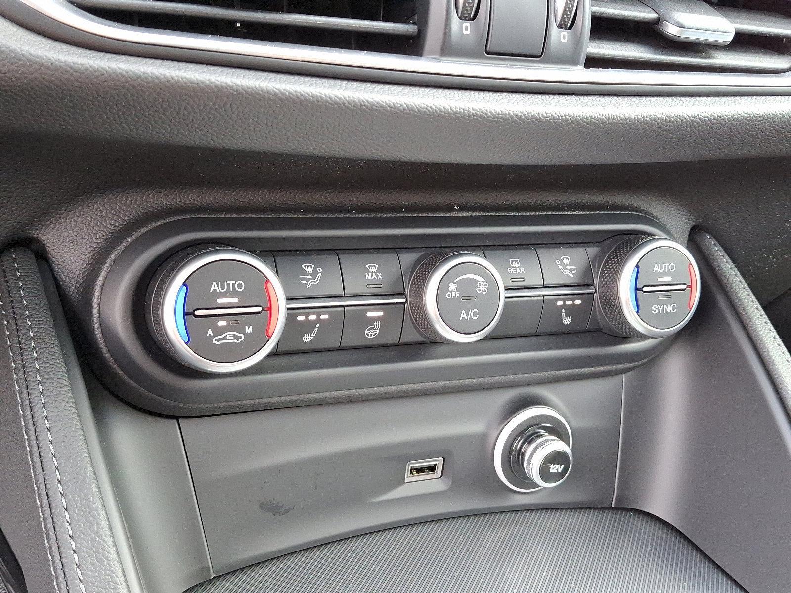2025 Alfa Romeo Stelvio Vehicle Photo in Willow Grove, PA 19090