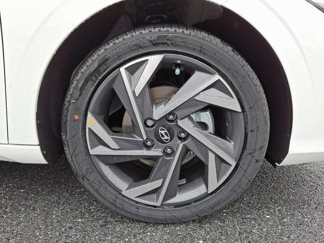 2025 Hyundai ELANTRA Hybrid Vehicle Photo in Harrisburg, PA 17111