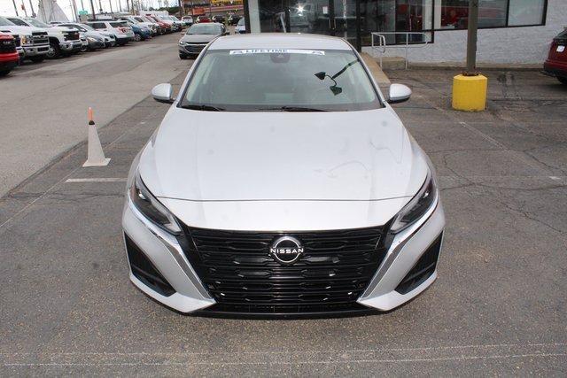 2023 Nissan Altima Vehicle Photo in SAINT CLAIRSVILLE, OH 43950-8512
