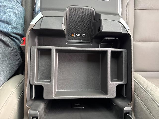 2025 Chevrolet Silverado 2500 HD Vehicle Photo in MANHATTAN, KS 66502-5036