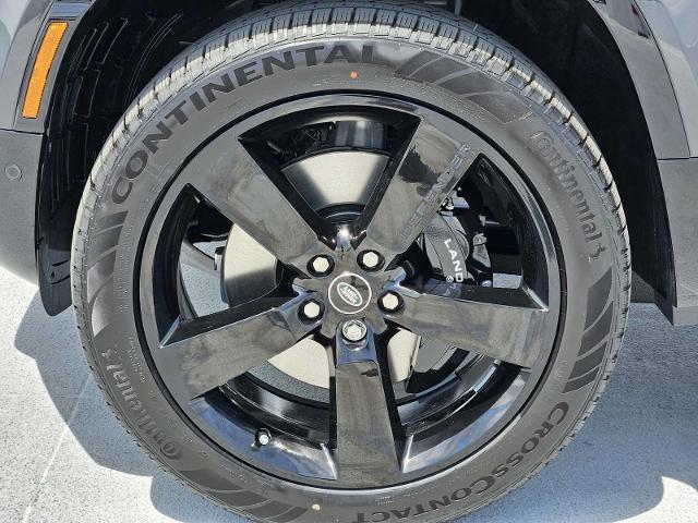 2025 Defender Vehicle Photo in AUSTIN, TX 78717