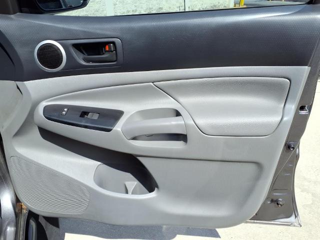 2014 Toyota Tacoma Vehicle Photo in Tampa, FL 33612