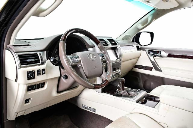 2017 Lexus GX 460 Vehicle Photo in DALLAS, TX 75235