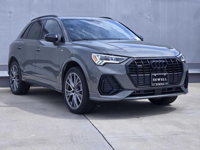 2025 Audi Q3 Vehicle Photo in SUGAR LAND, TX 77478