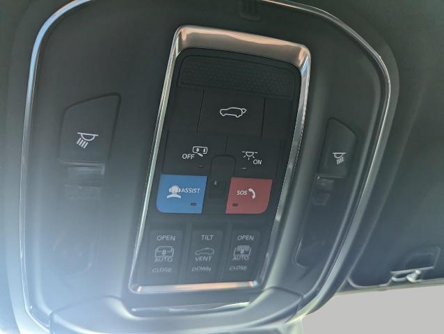 2025 Jeep Grand Cherokee L Vehicle Photo in Oshkosh, WI 54901
