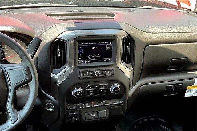 2025 Chevrolet Silverado 3500 HD Vehicle Photo in TOPEKA, KS 66609-0000
