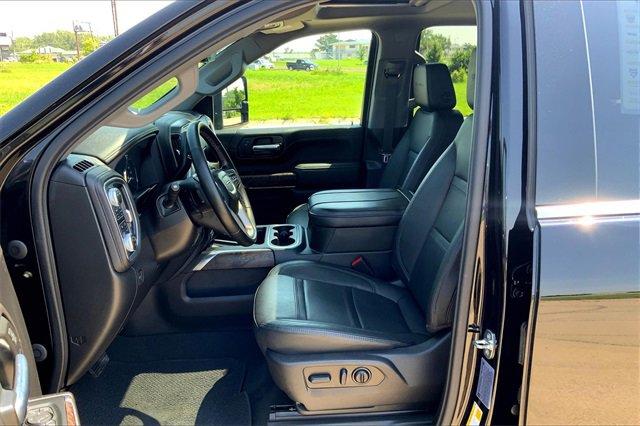 2023 GMC Sierra 2500 HD Vehicle Photo in TOPEKA, KS 66609-0000