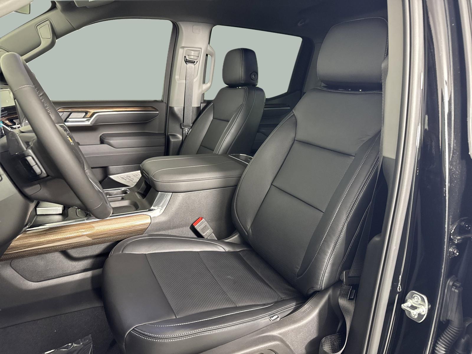 2025 Chevrolet Silverado 1500 Vehicle Photo in GEORGETOWN, TX 78626-7508