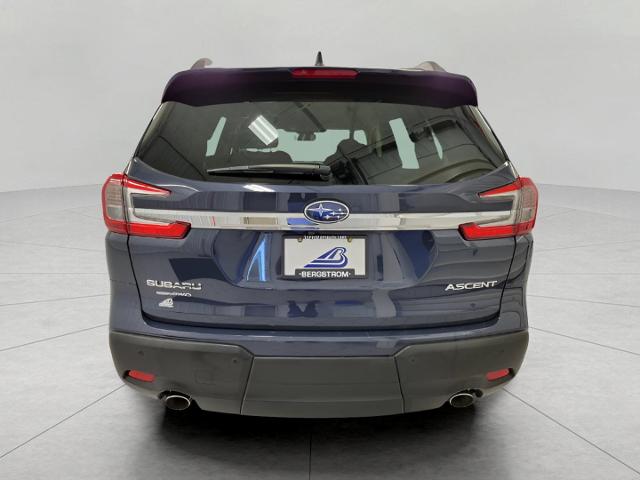 2024 Subaru Ascent Vehicle Photo in Green Bay, WI 54304