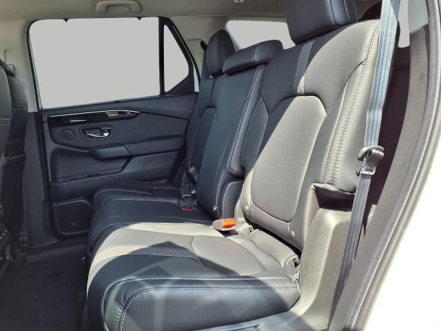 2025 Honda Pilot Vehicle Photo in Oshkosh, WI 54904