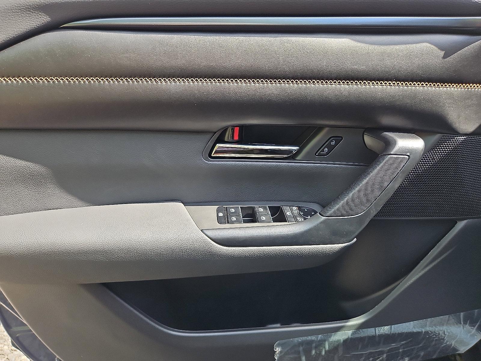 2025 Mazda CX-50 Hybrid Vehicle Photo in Trevose, PA 19053