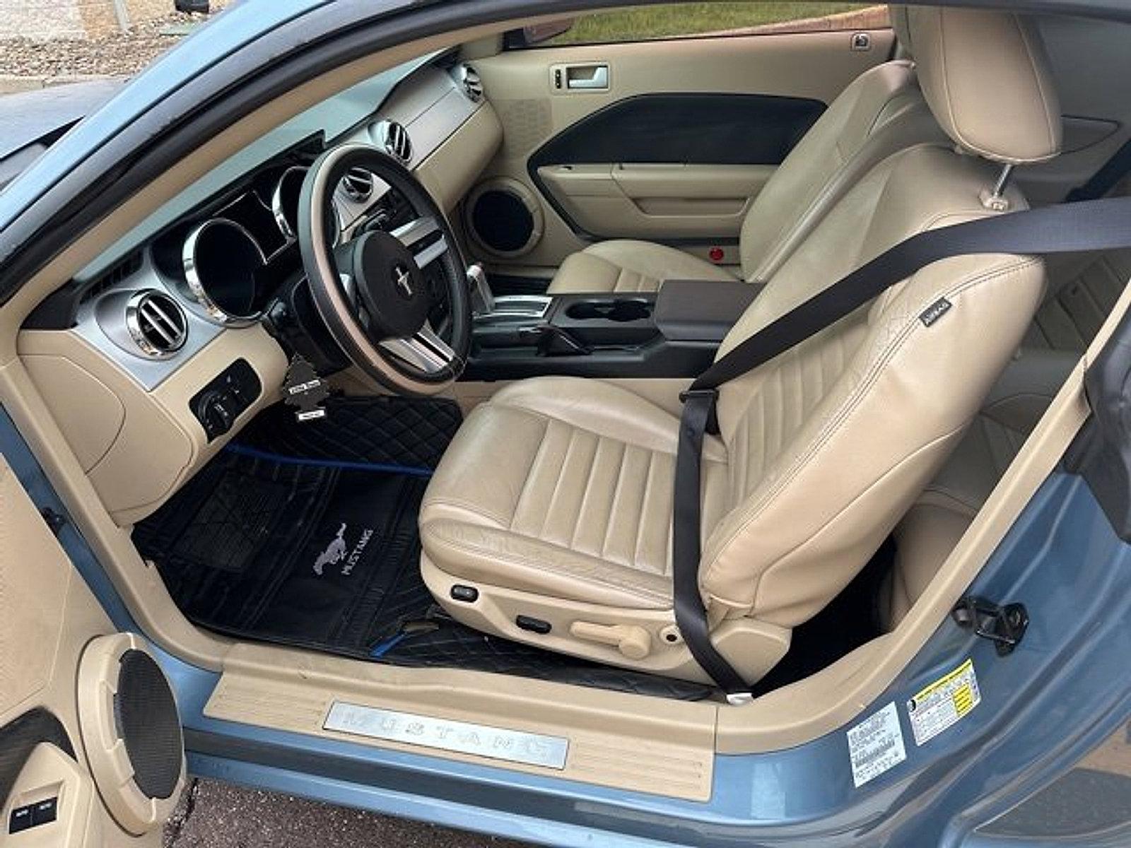 2007 Ford Mustang Vehicle Photo in Willow Grove, PA 19090