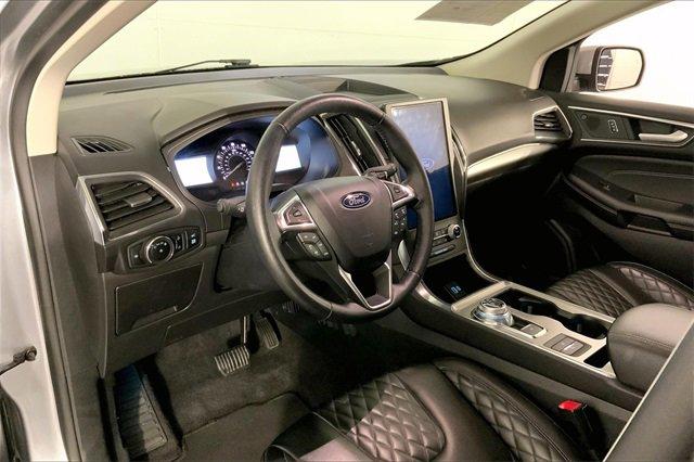 2024 Ford Edge Vehicle Photo in INDEPENDENCE, MO 64055-1314
