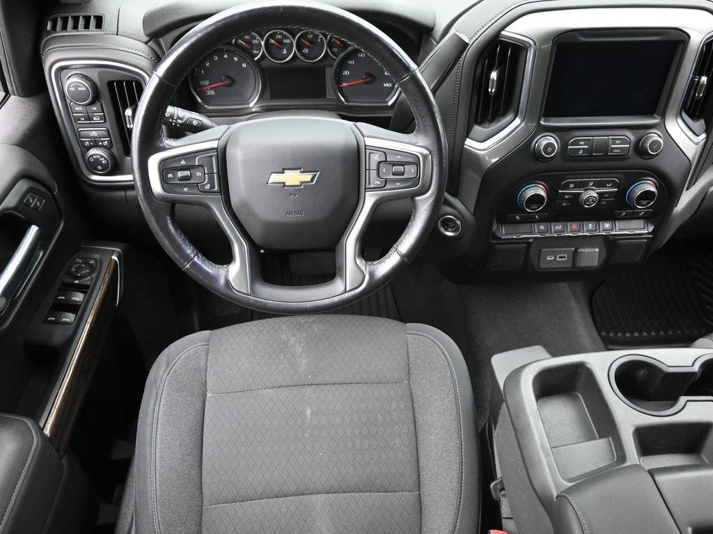 2020 Chevrolet Silverado 1500 Vehicle Photo in Cedar Rapids, IA 52402