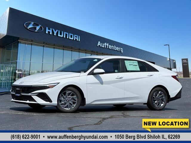 2024 Hyundai ELANTRA Vehicle Photo in Shiloh, IL 62269