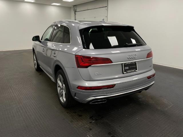 2024 Audi Q5 Vehicle Photo in Appleton, WI 54913