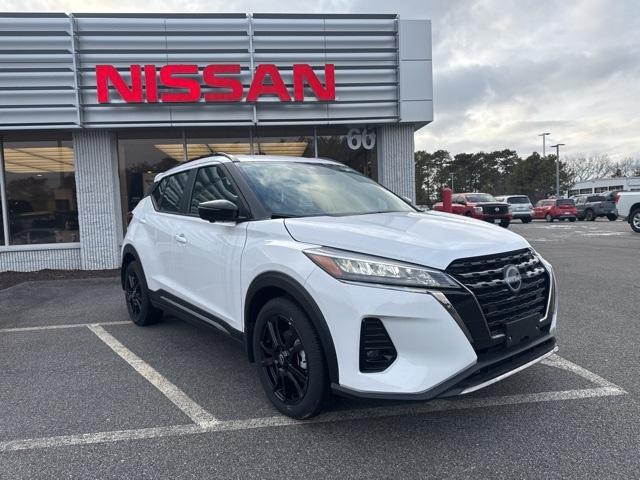 New 2024 White Nissan SR FWD Kicks for Sale in Massachusetts New 2024 White Nissan SR FWD Kicks for Sale in Massachusetts