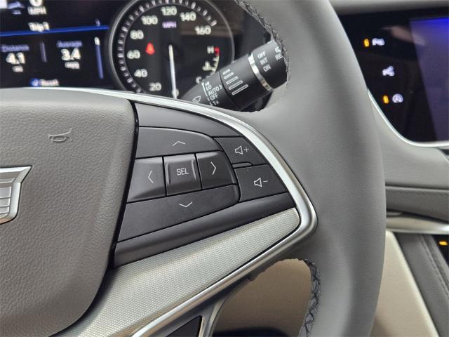 2025 Cadillac XT5 Vehicle Photo in Oklahoma City, OK 73114