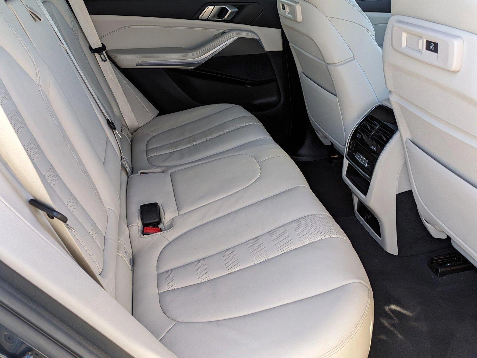 2022 BMW X5 xDrive45e Vehicle Photo in Rockville, MD 20852