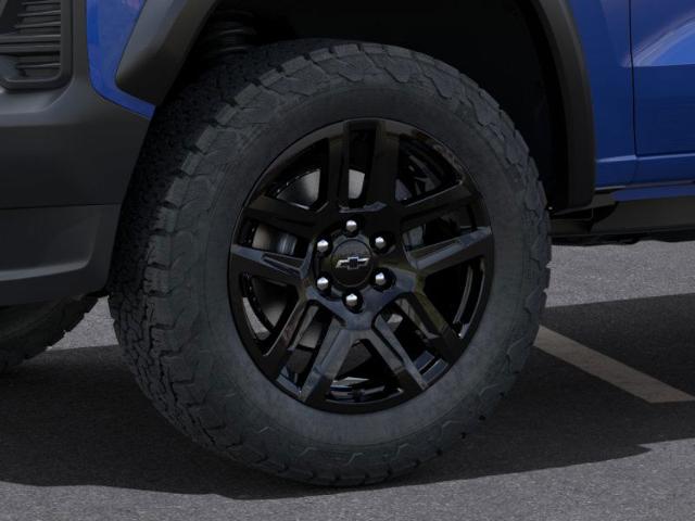 2025 Chevrolet Colorado Vehicle Photo in Roslyn, NY 11576