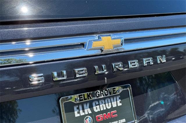 2023 Chevrolet Suburban Vehicle Photo in ELK GROVE, CA 95757-8703