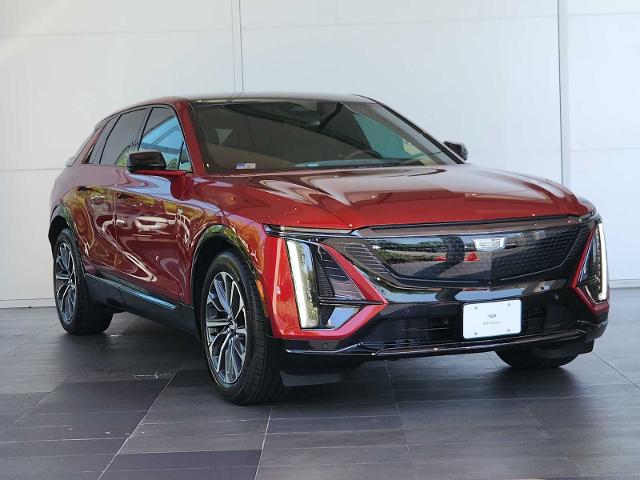 2025 Cadillac LYRIQ Vehicle Photo in HOUSTON, TX 77079