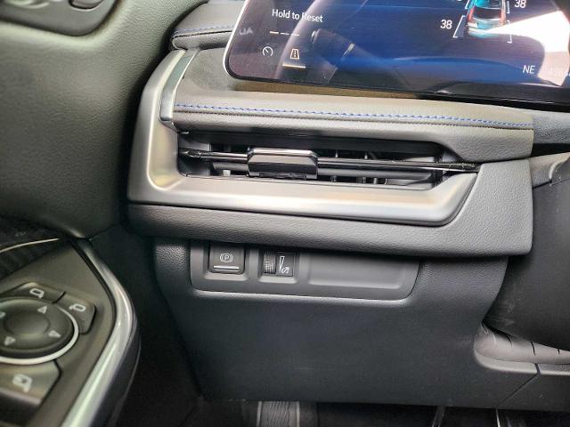 2025 Cadillac XT4 Vehicle Photo in HOUSTON, TX 77079