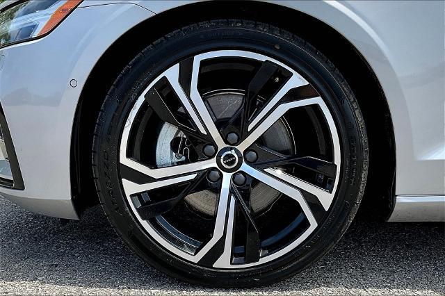 2024 Volvo S60 Vehicle Photo in Tulsa, OK 74145