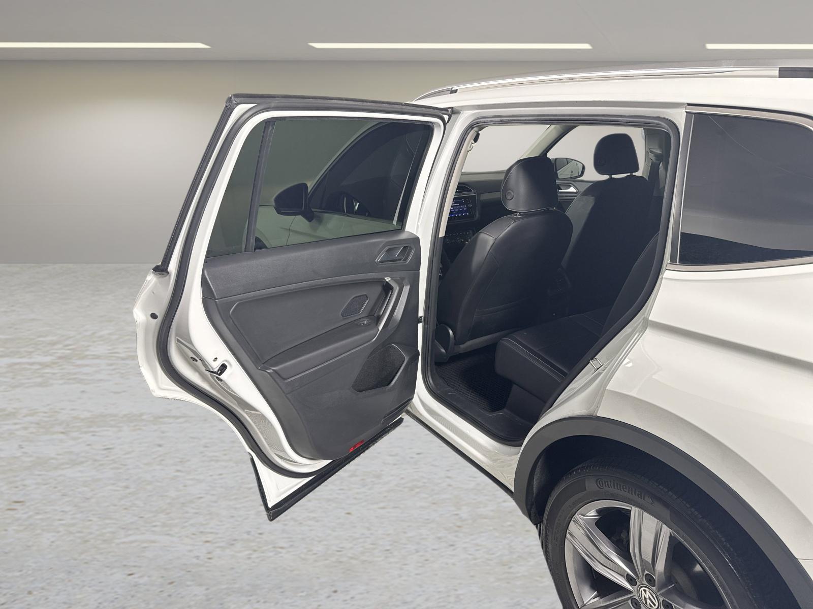2021 Volkswagen Tiguan Vehicle Photo in GEORGETOWN, TX 78626-7508