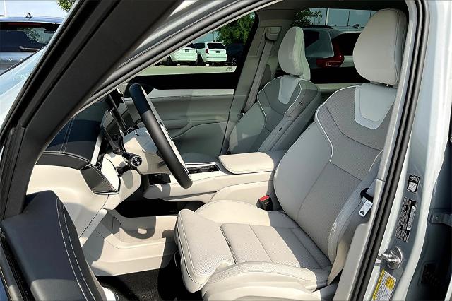 2025 Volvo EX90 Vehicle Photo in Grapevine, TX 76051