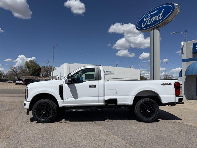 2025 Ford Super Duty F-350 SRW Vehicle Photo in Ogallala, NE 69153