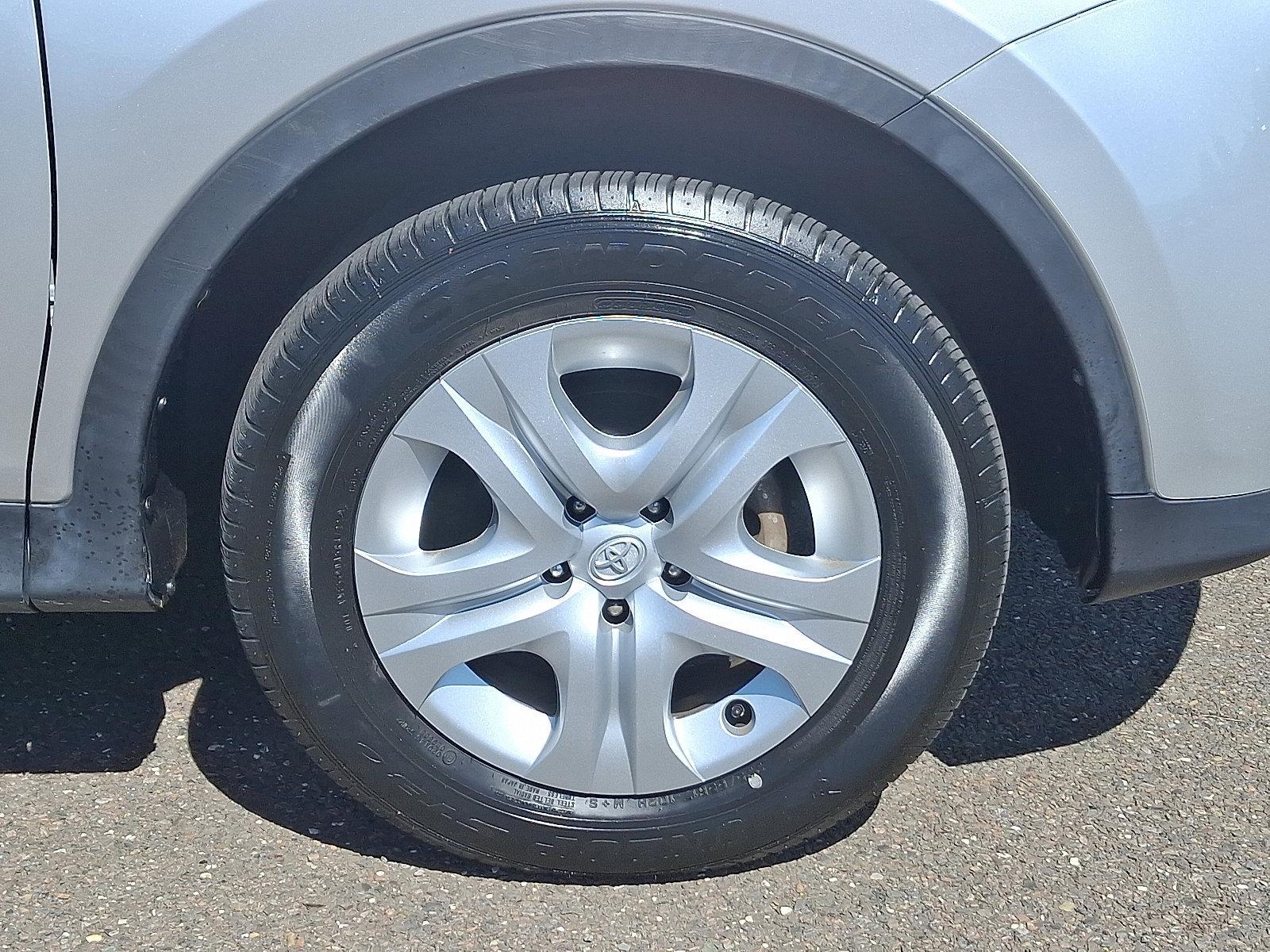 2015 Toyota RAV4 Vehicle Photo in Trevose, PA 19053