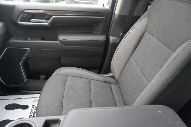 2022 Chevrolet Silverado 1500 Vehicle Photo in FAIRMONT, WV 26554-2318