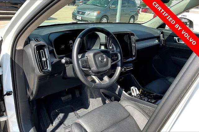 2025 Volvo XC40 Vehicle Photo in Grapevine, TX 76051