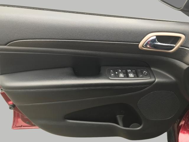 2017 Jeep Grand Cherokee Vehicle Photo in GREEN BAY, WI 54303-3330