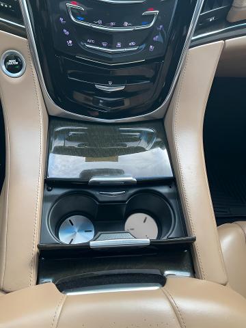 2018 Cadillac Escalade Vehicle Photo in Kaukauna, WI 54130