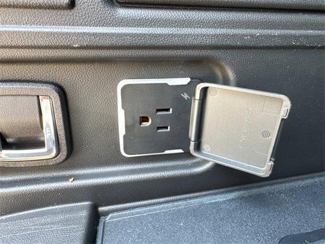 2025 GMC HUMMER EV SUV Vehicle Photo in BATON ROUGE, LA 70809-4546